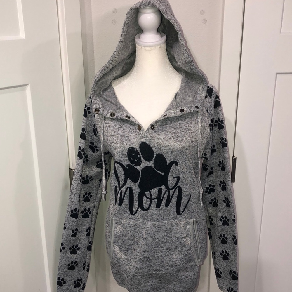 Dog mom hoodie Women’s SizeXL Heathered, gray, black Logo Hooded V-neck snaps